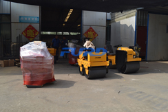 福瑞得機(jī)械手扶雙輪壓路機(jī)，手扶單輪壓路機(jī)，座駕壓路機(jī)及時包裝發(fā)貨